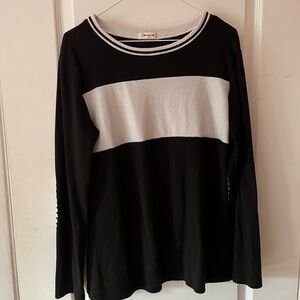 Selling black and white hits long sleeve shirt